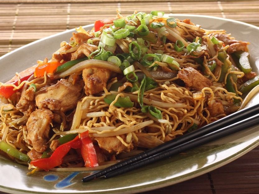 Chow Mein - NOODLES WITH MEAT AND SHRIMPS